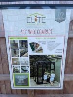 ELITE Greenhouse Compact 4'5 x 4'3. On display